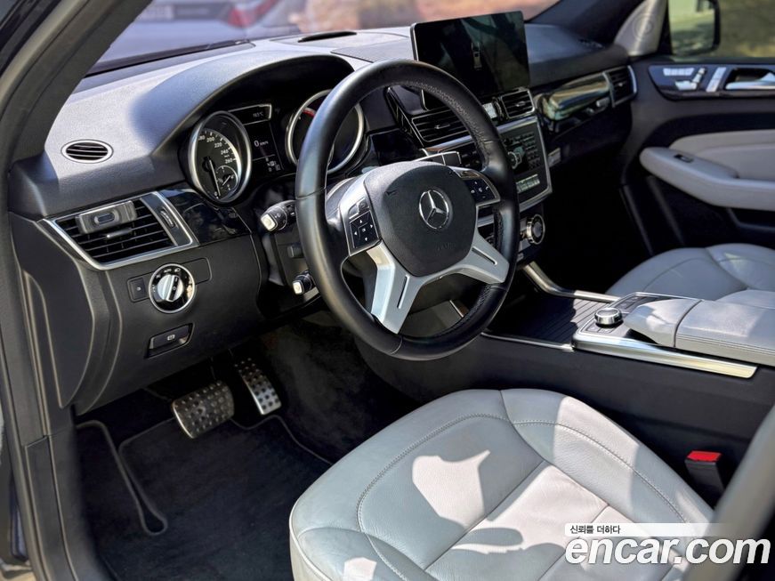 Mercedes-Benz M-class 2012