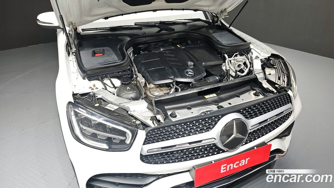 Mercedes-Benz GLC-Class 2021