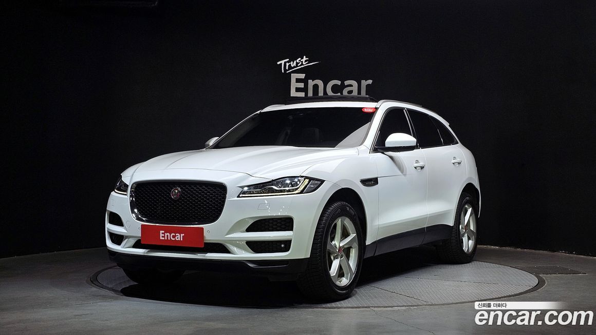 Jaguar F-PACE 2019