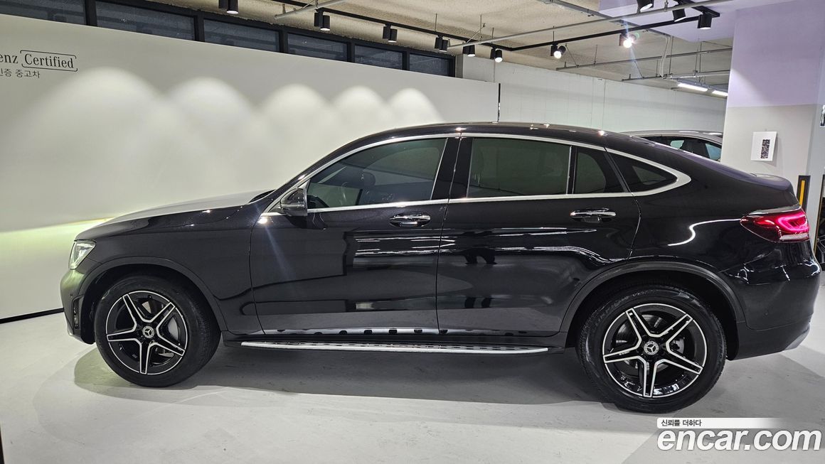 Mercedes-Benz GLC-Class 2023