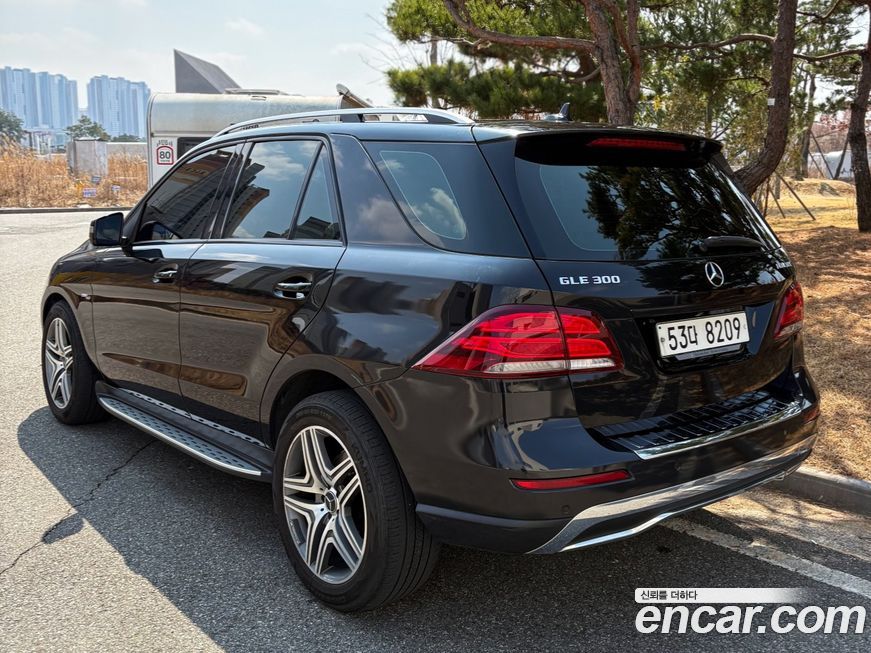 Mercedes-Benz M-class 2012