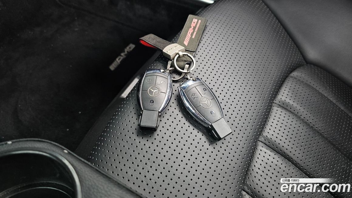 Mercedes-Benz SL-Class 2009