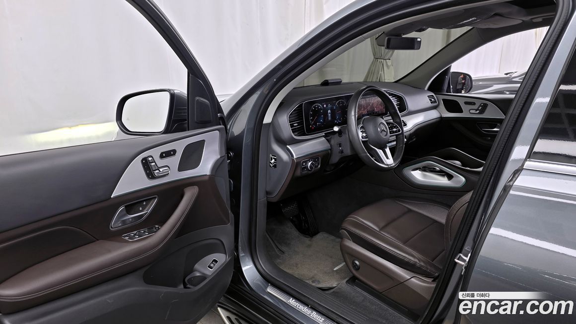 Mercedes-Benz GLE-Class 2020