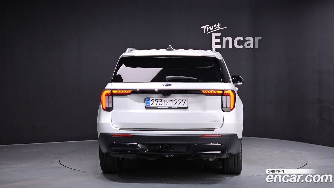 Ford Explorer 2025
