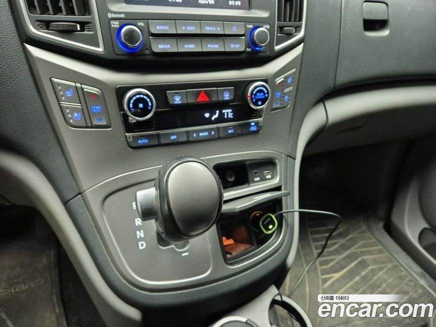 Hyundai Starex 2020