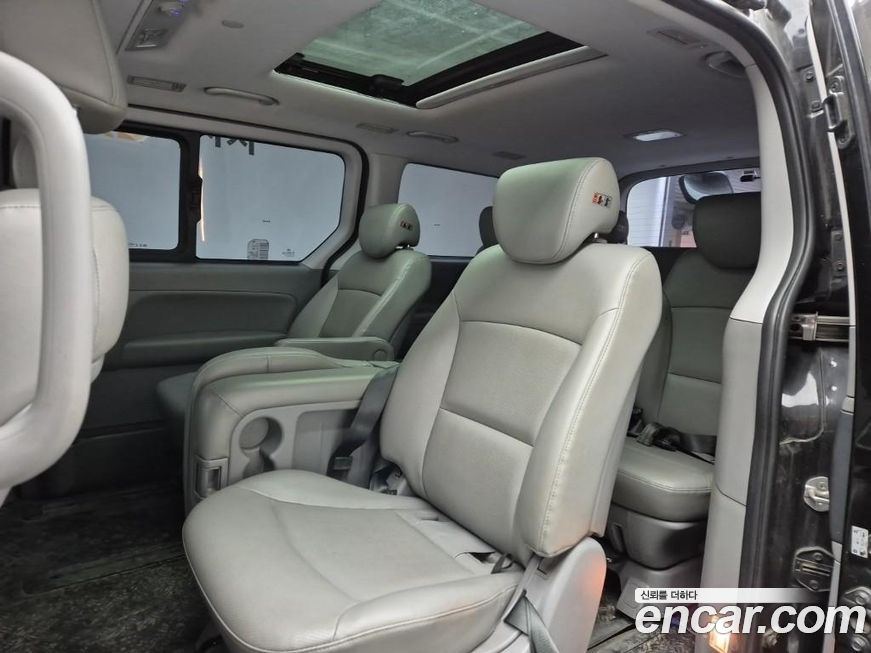 Hyundai Starex 2020