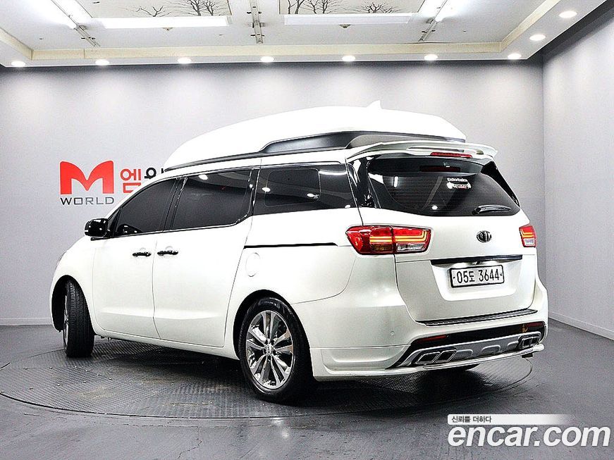 Kia Canival 2017