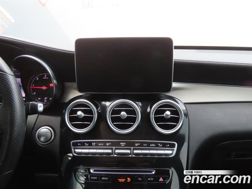 Mercedes-Benz GLC-Class 2018