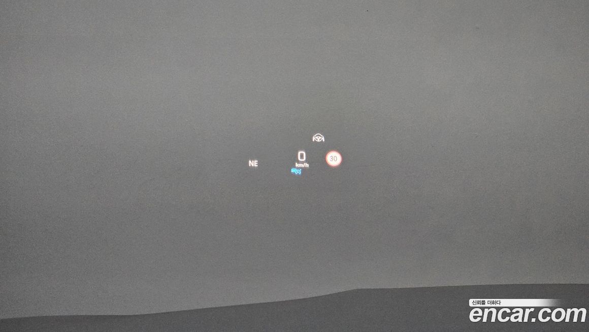 Mercedes-Benz GLC-Class 2023