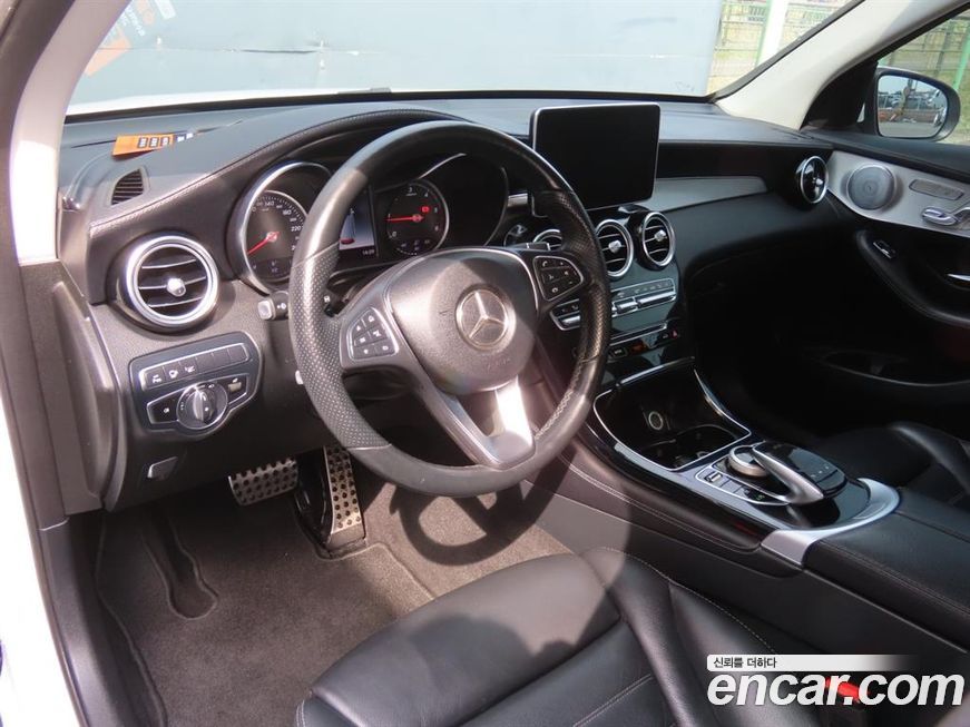 Mercedes-Benz GLC-Class 2018