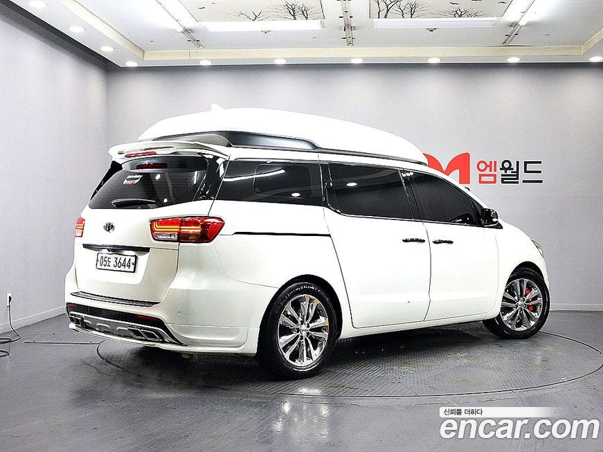 Kia Canival 2017
