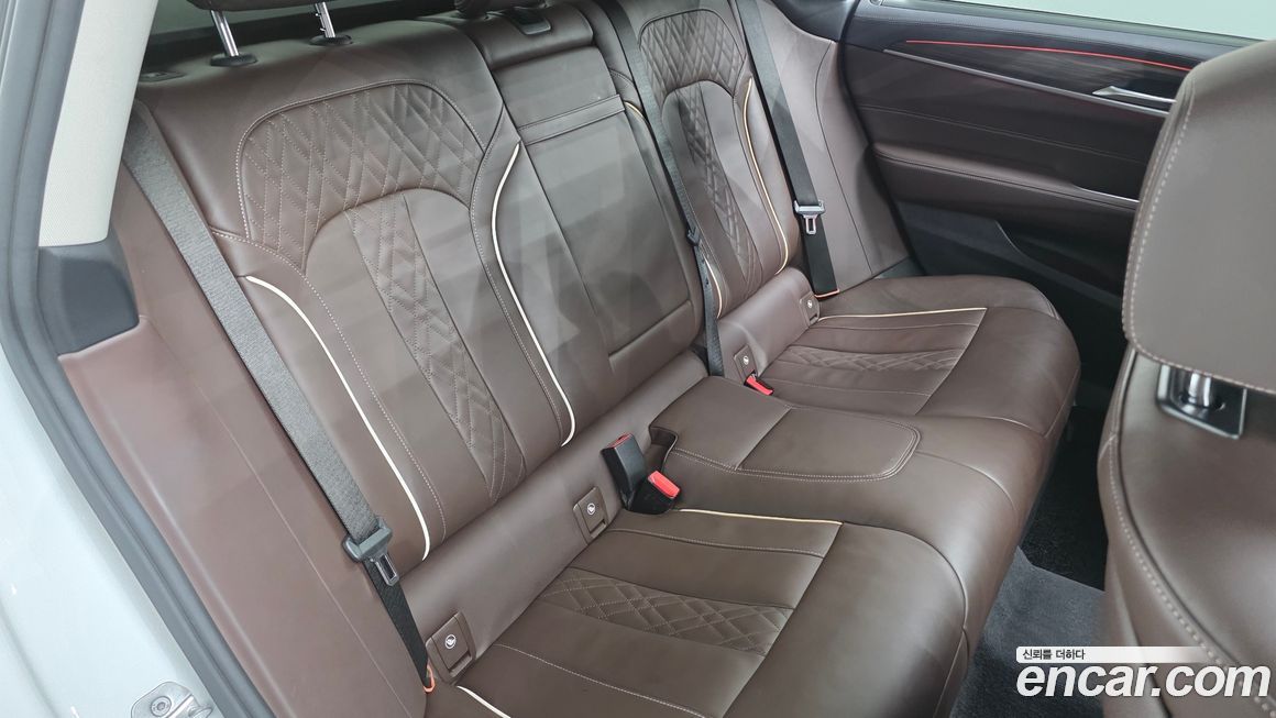 BMW Gran Turismo 2023