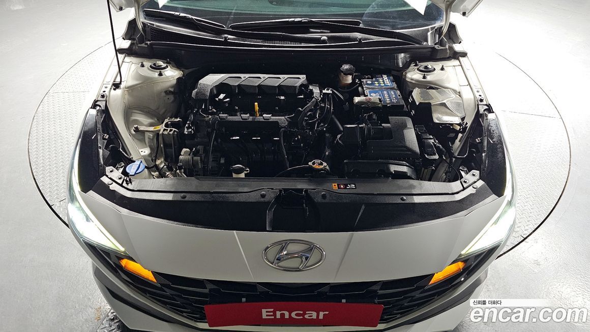 Hyundai AVANTE 2022