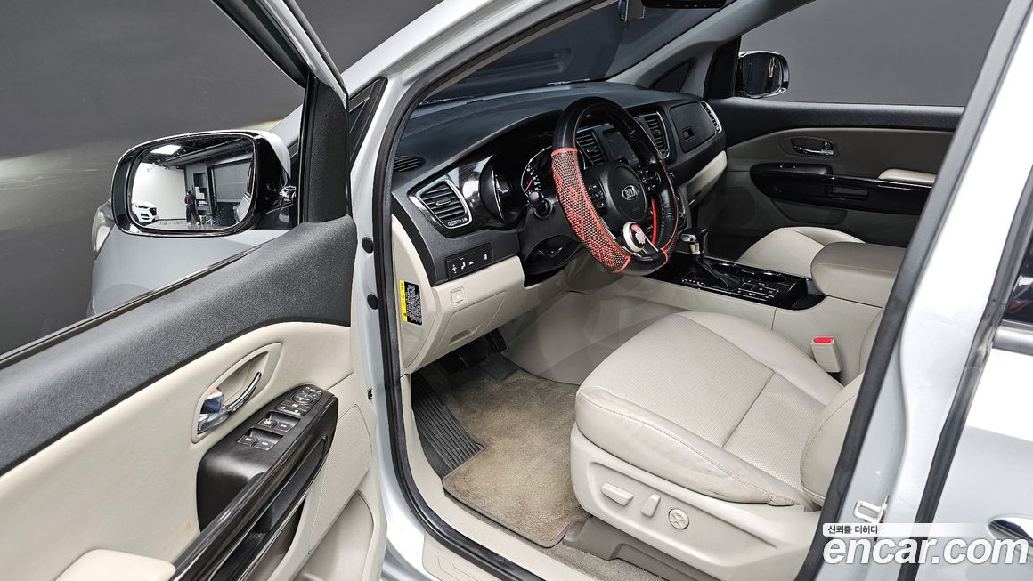 Kia Canival 2019