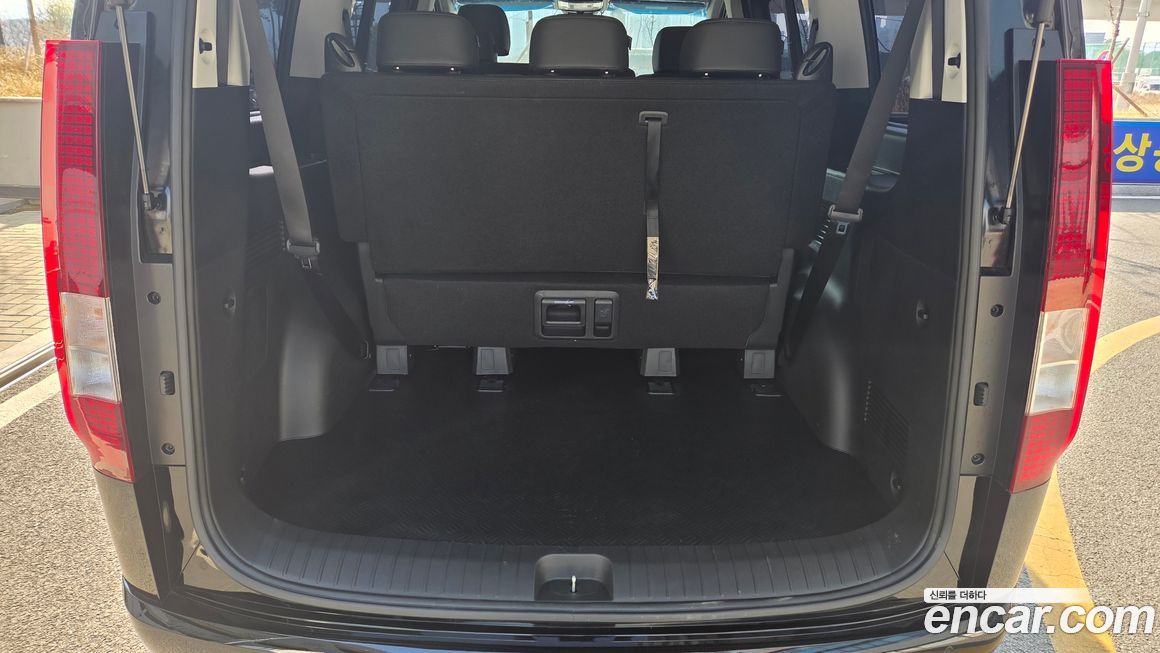Hyundai Staria 2024