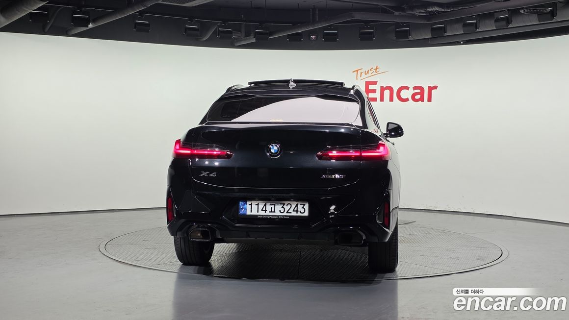 BMW X4 2023