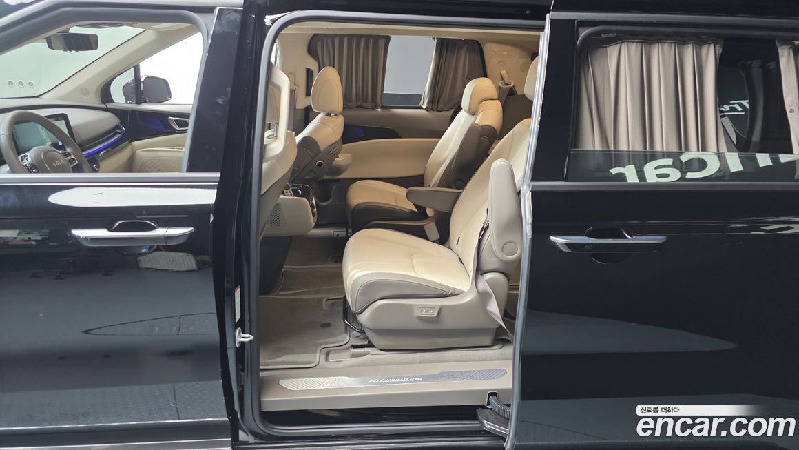 Kia Canival 2025