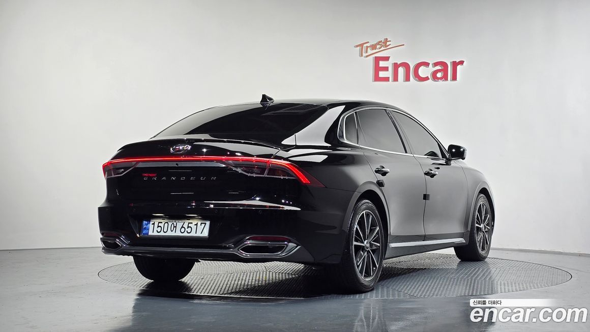 Hyundai Grandeur 2022