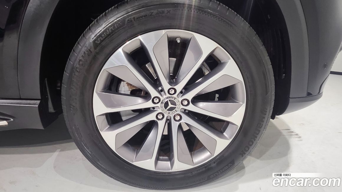 Mercedes-Benz GLE-Class 2021