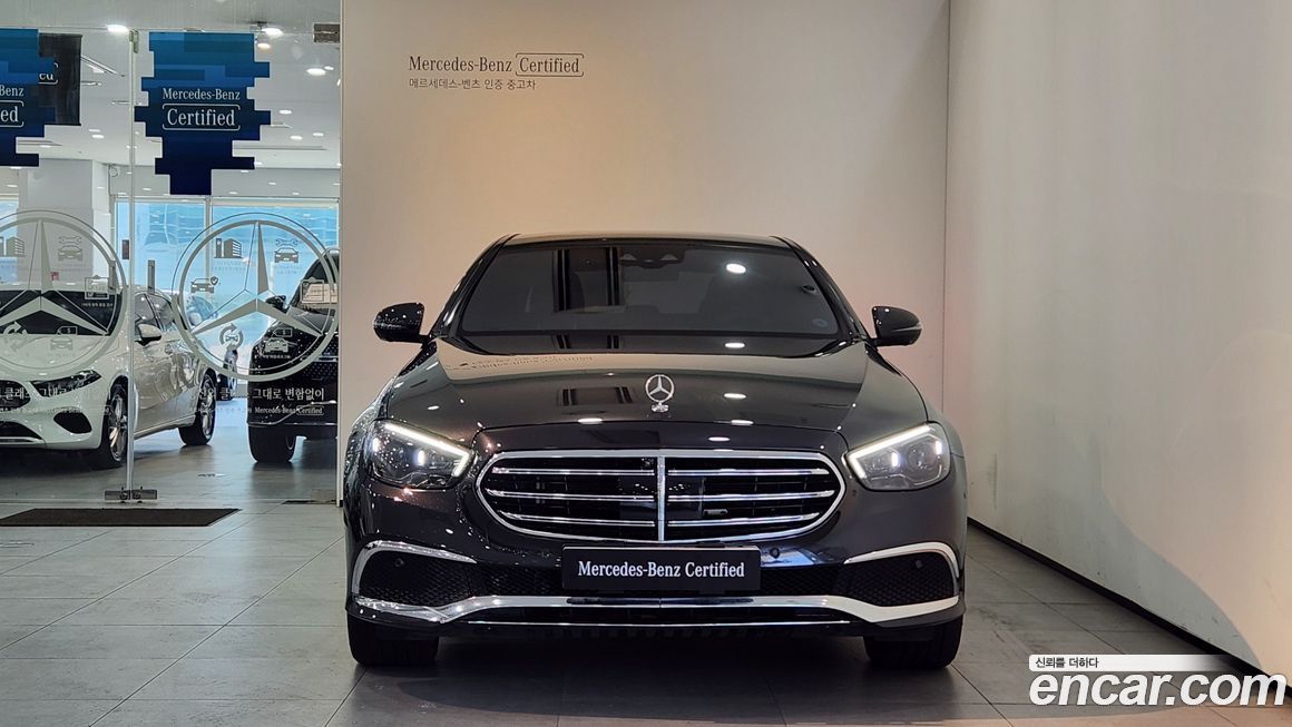 Mercedes-Benz E-Class 2023