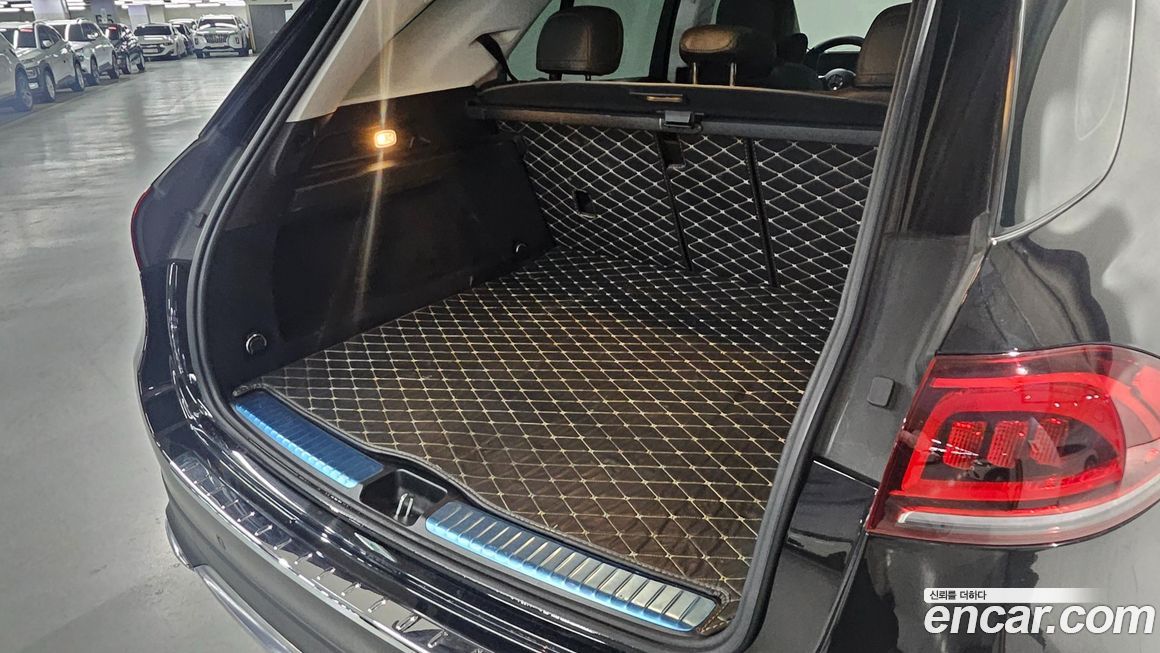 Mercedes-Benz GLE-Class 2021