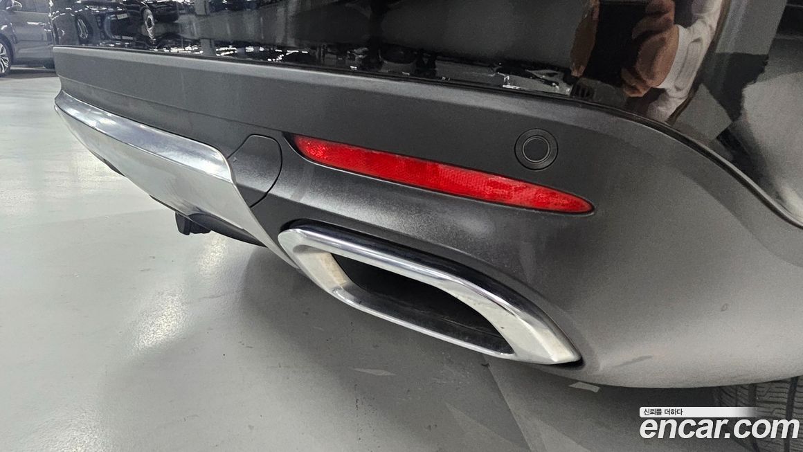 Mercedes-Benz GLE-Class 2021