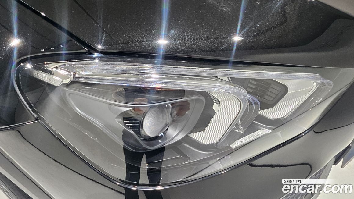 Mercedes-Benz GLE-Class 2021