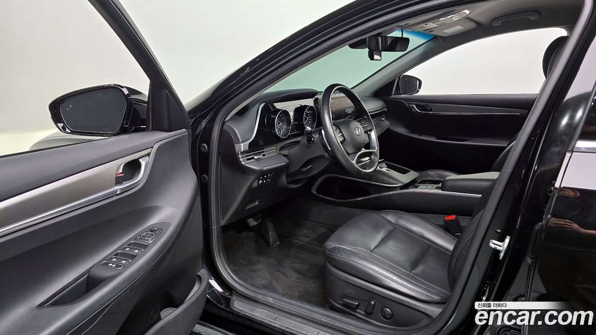 Hyundai Grandeur 2021