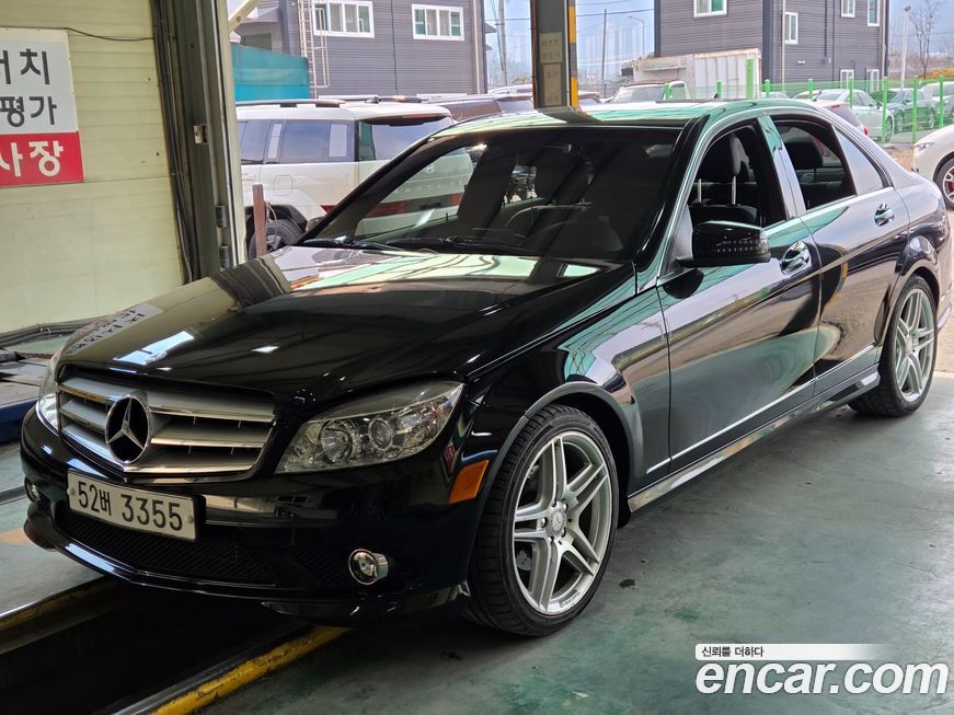 Mercedes-Benz C-Class 2010