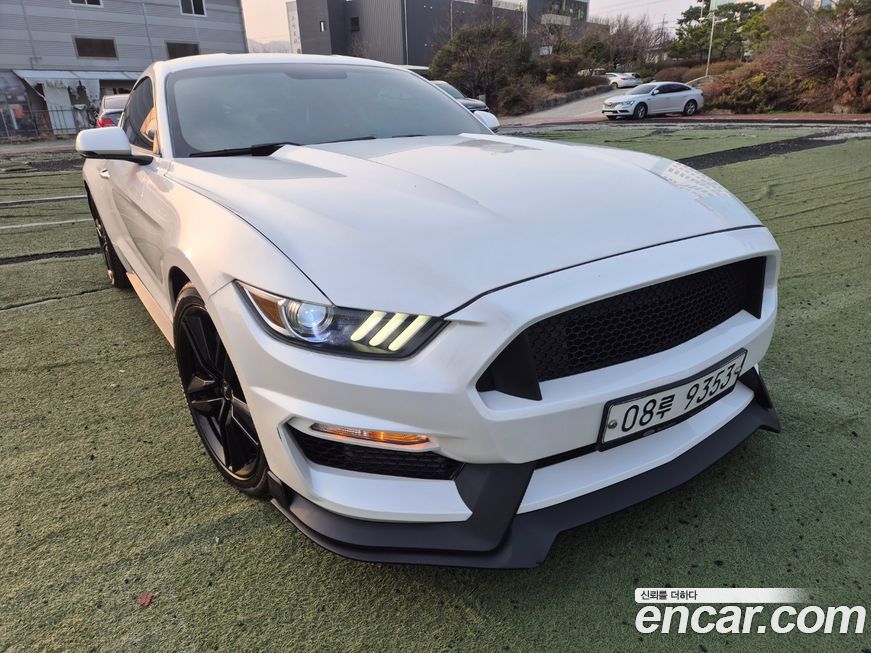 Ford Mustang 2017