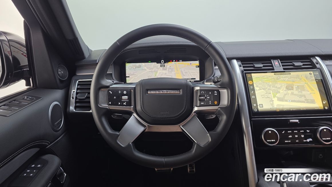 Land Rover Discovery 2024