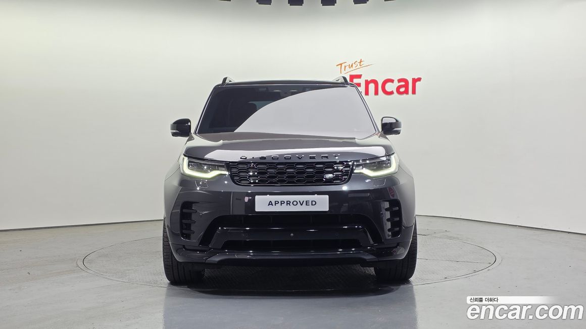 Land Rover Discovery 2024