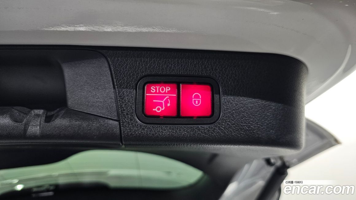 Mercedes-Benz GLB-Class 2020