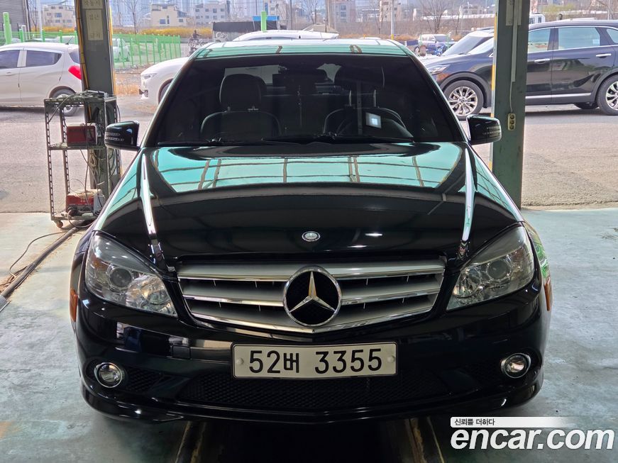 Mercedes-Benz C-Class 2010