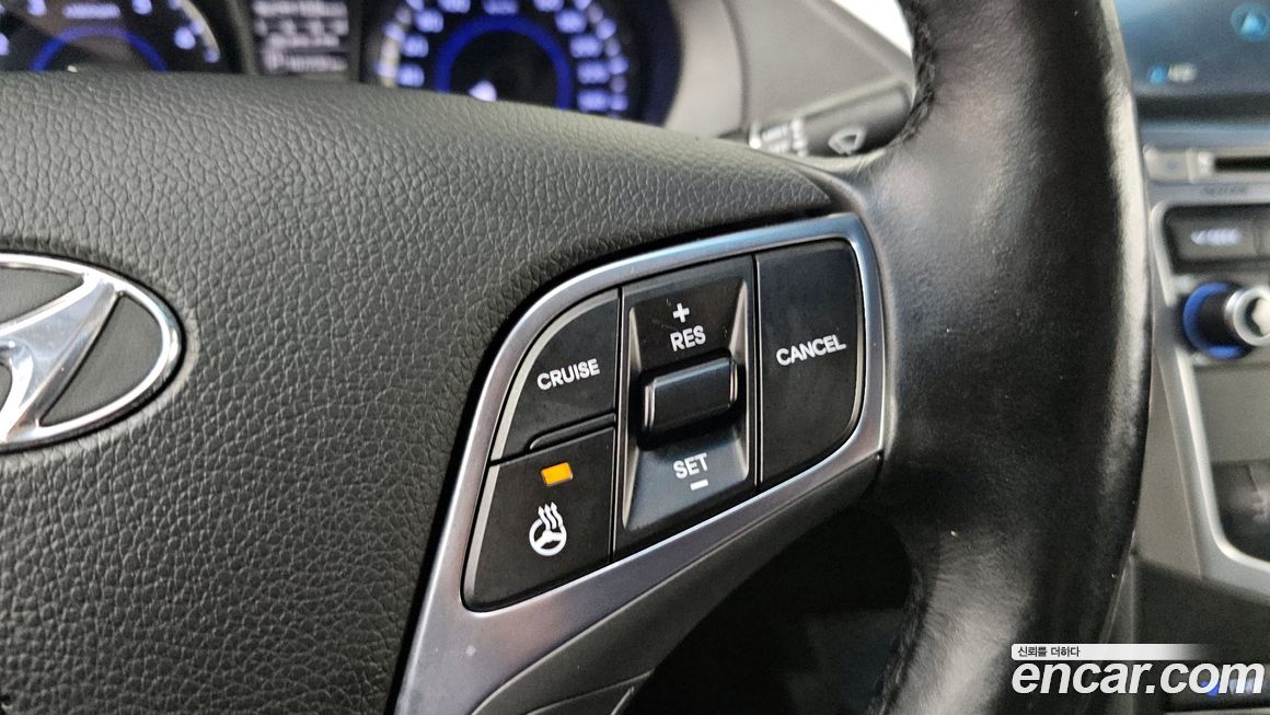 Hyundai Grandeur 2015