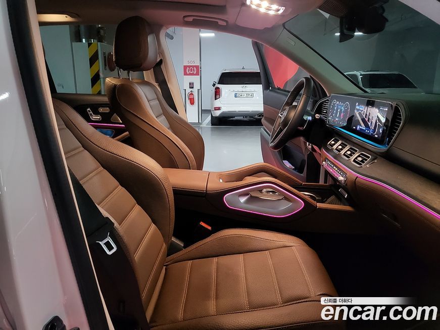 Mercedes-Benz GLE-Class 2025