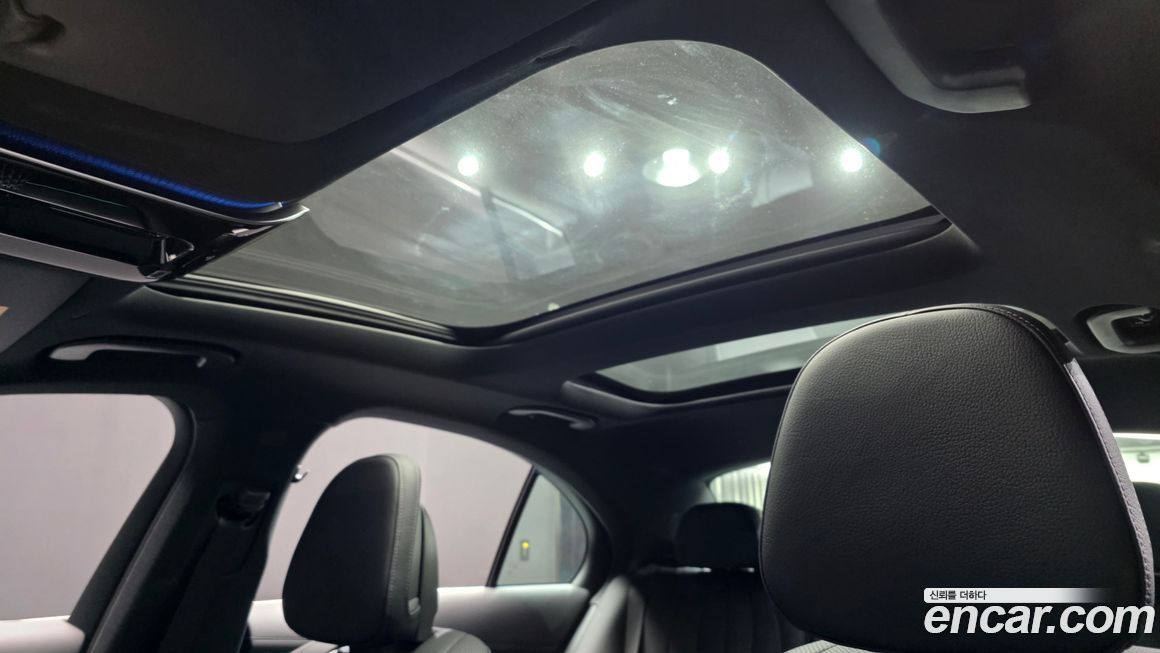 Mercedes-Benz E-Class 2025