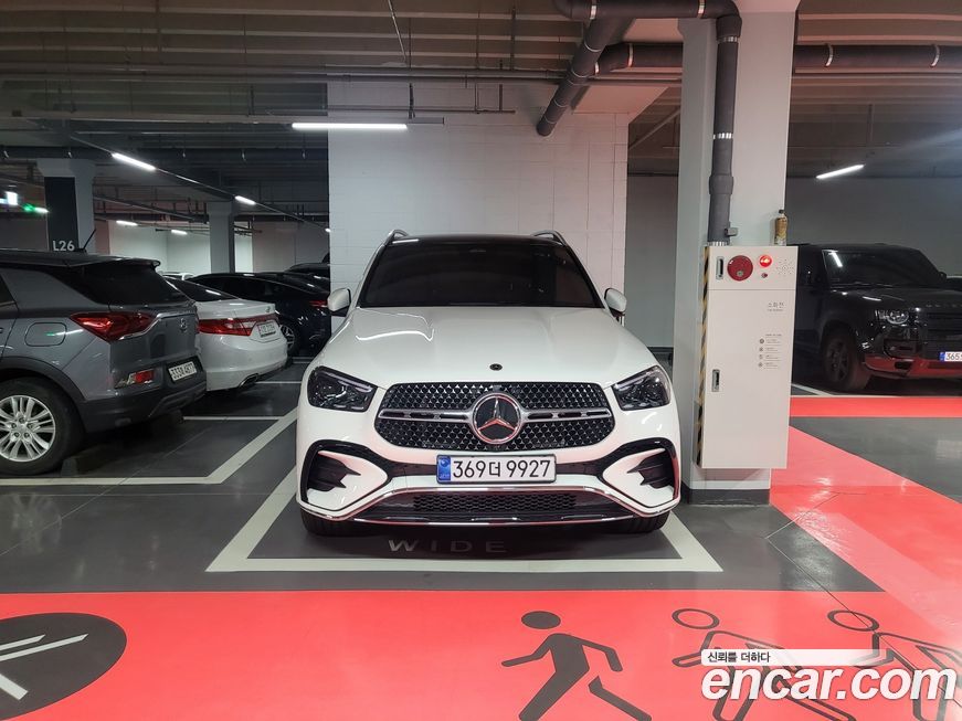 Mercedes-Benz GLE-Class 2025