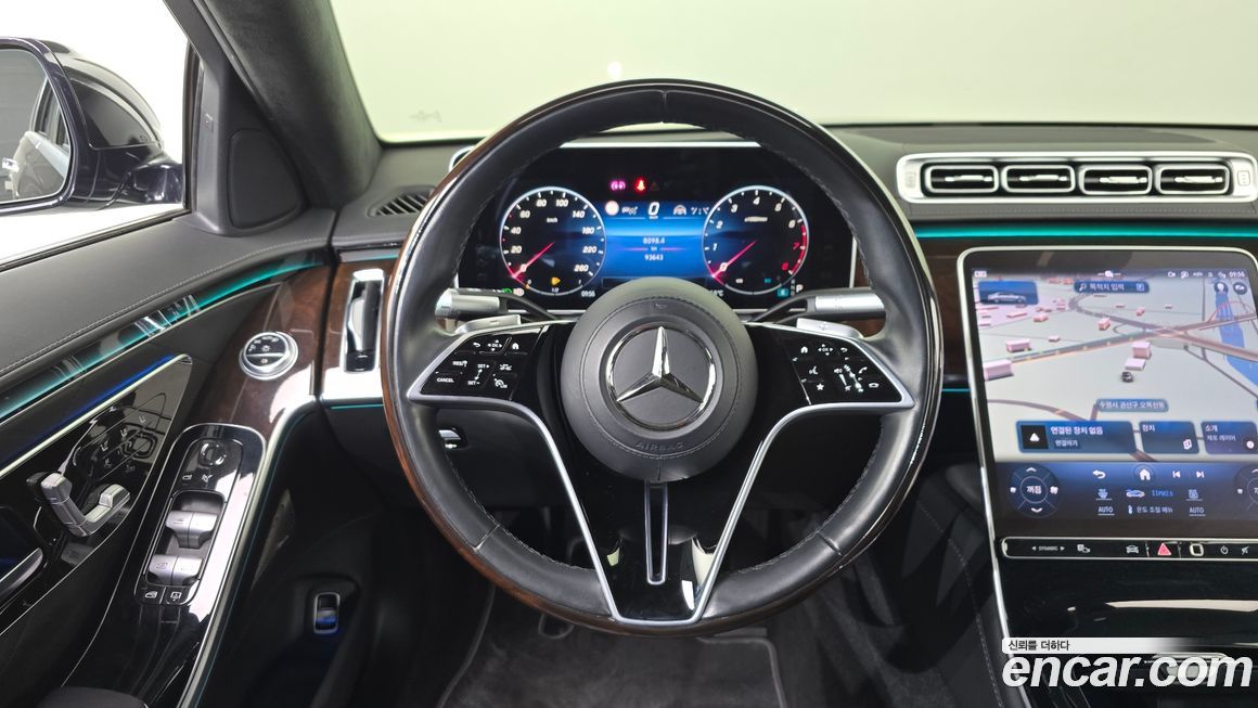 Mercedes-Benz S-Class 2021