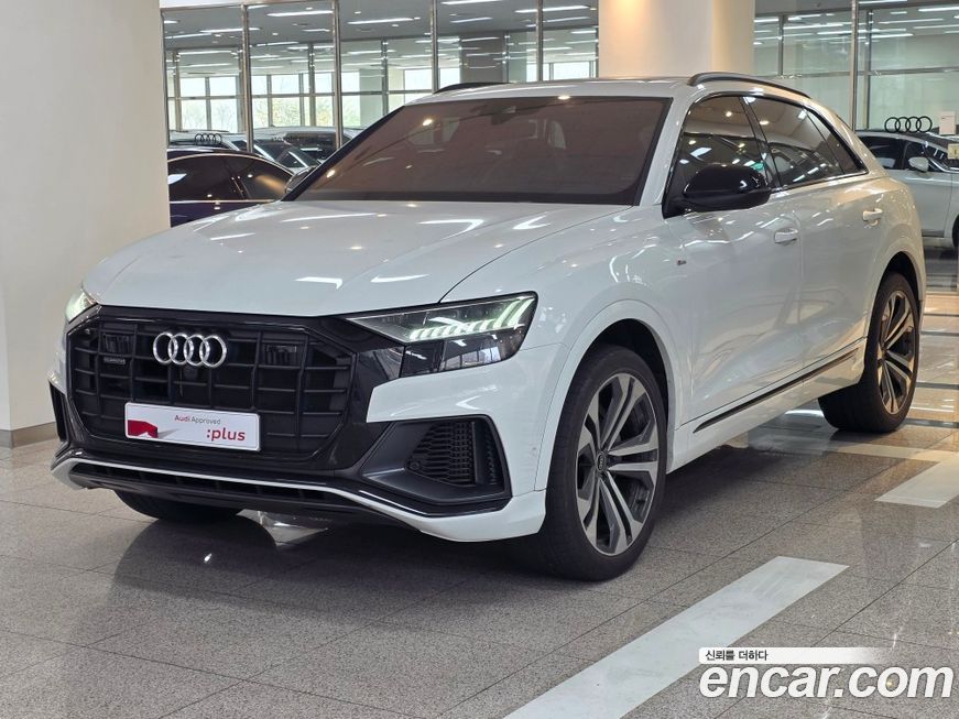Audi Q8 2023