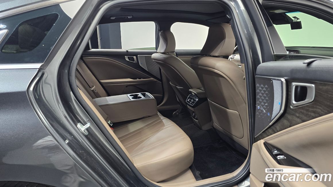 Kia K8 2023