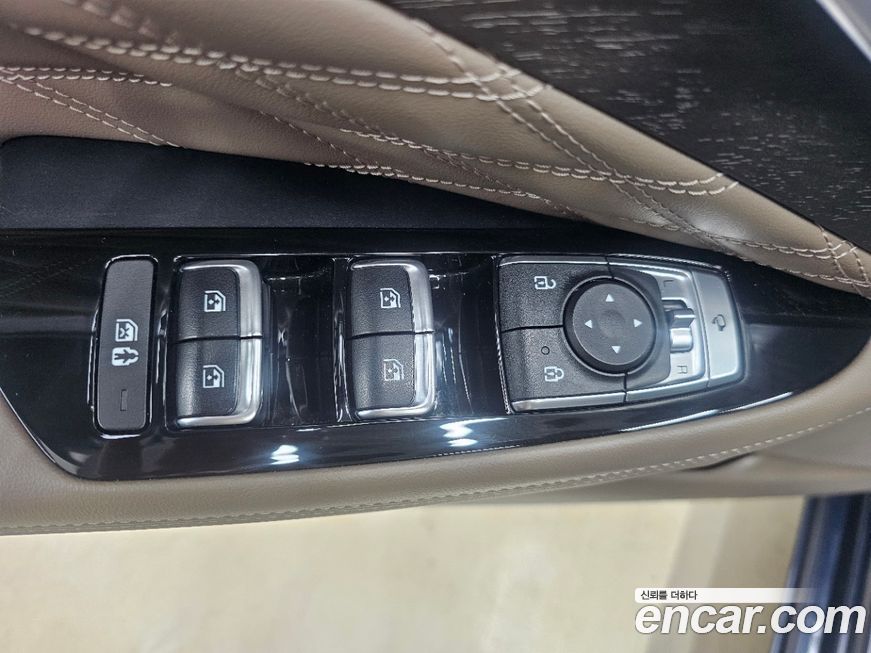 Kia K8 2023