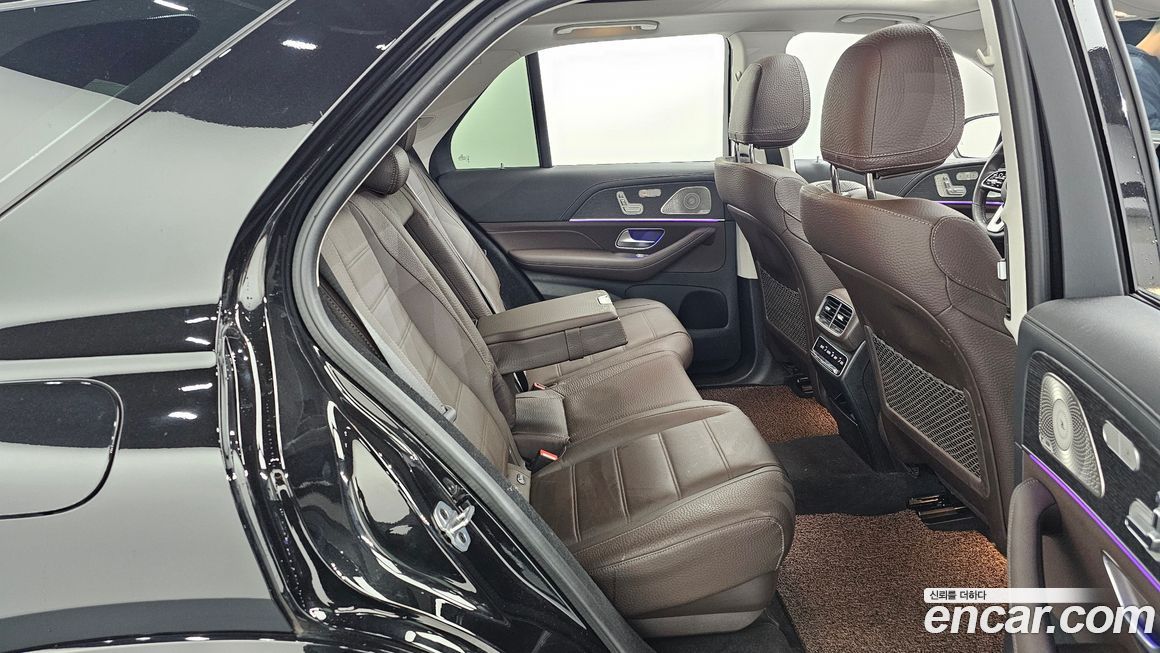 Mercedes-Benz GLE-Class 2023