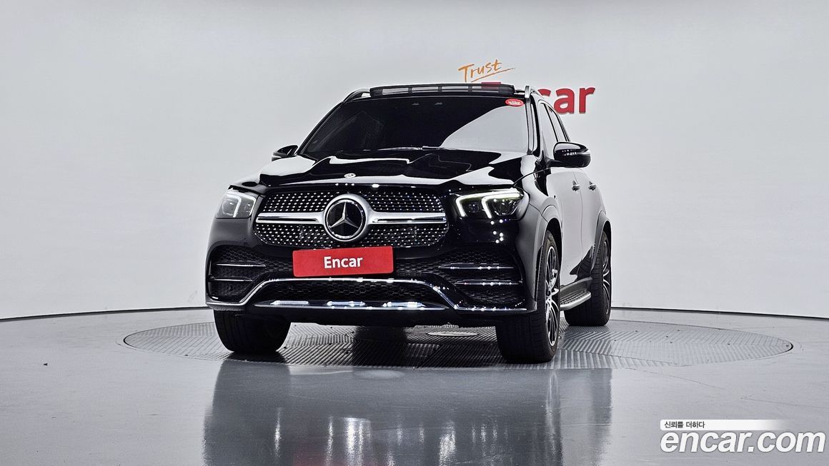 Mercedes-Benz GLE-Class 2023