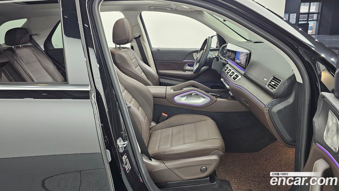 Mercedes-Benz GLE-Class 2023