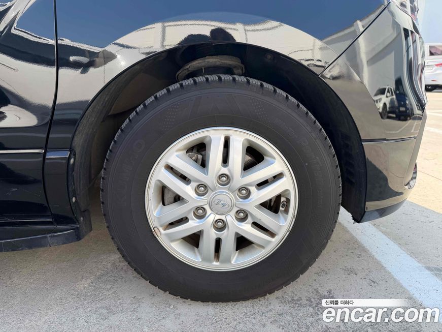 Hyundai Starex 2021