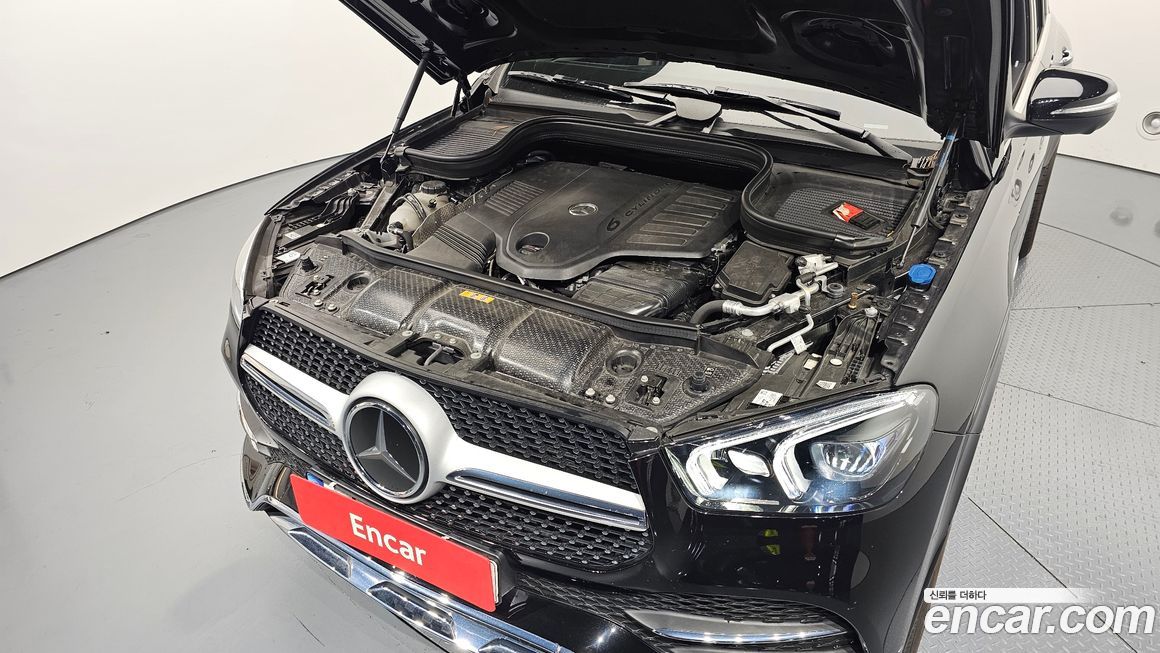 Mercedes-Benz GLE-Class 2023