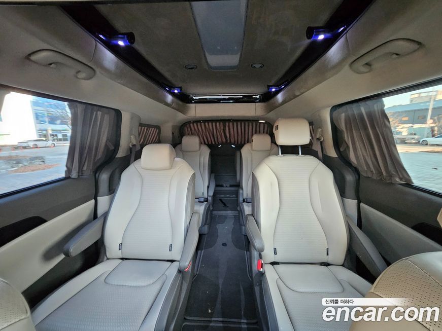 Kia Canival 2024