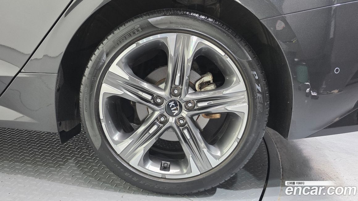 Kia K5 2021