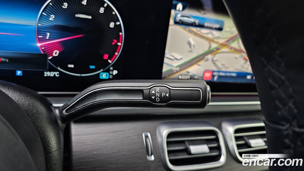 Mercedes-Benz GLS-Class 2024